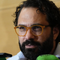 Victor-Orta-prensa