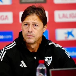 Almeyda_ruedaprensa_atleti