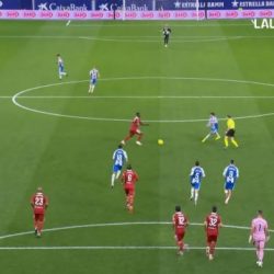 El gran señalado en el Sevilla tras la derrota en Cornellá