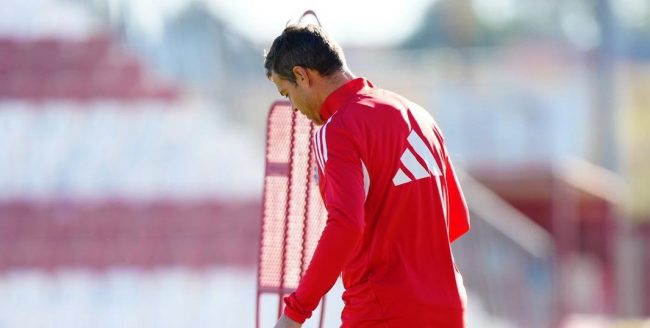 Las novedades en el entrenamiento a tres días del derbi