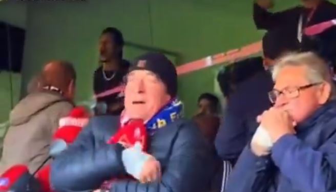 Antony provocó a los aficionados del Sevilla tras el primer gol