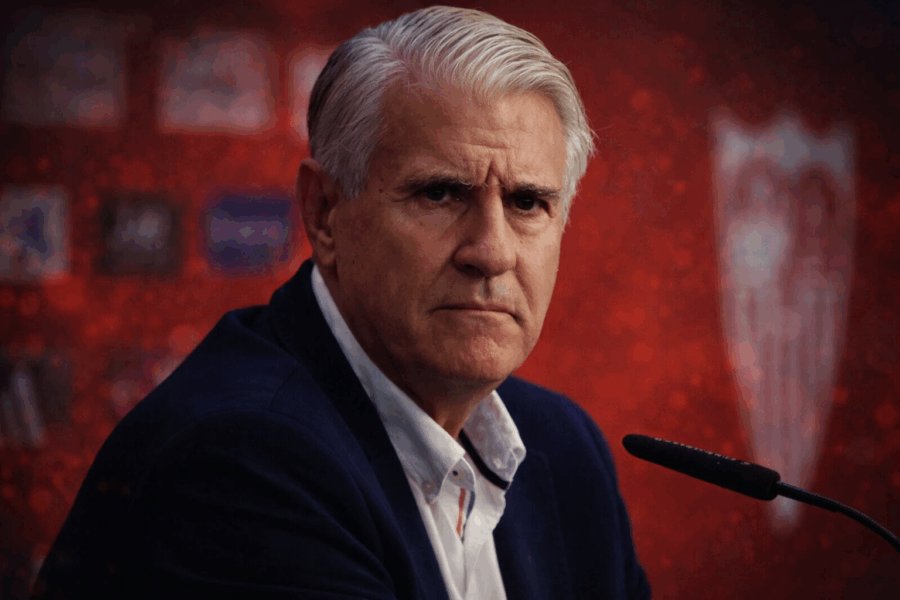 Antonio Cordon en conferencia de prensa del Sevilla FC